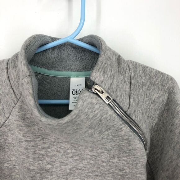 Athleta Girl Sweatshirt Size Large Gray Crossover‎ Furry Interior Zipper Pockets - Picture 2 of 11